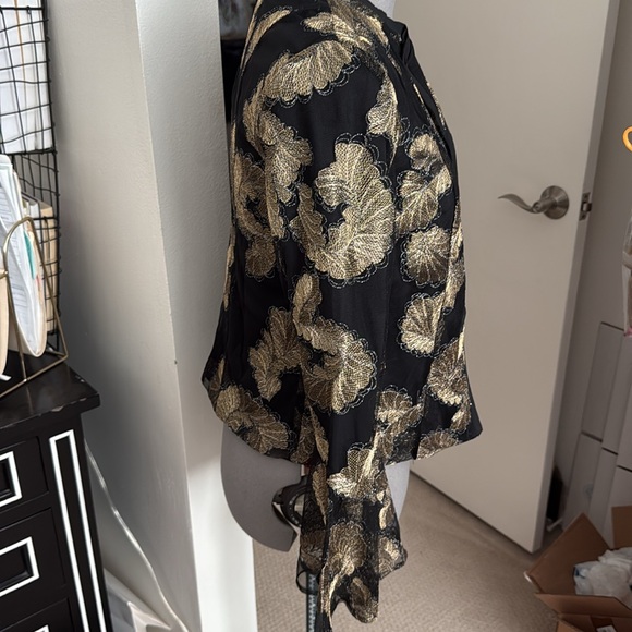 Gold leaf embroidery blazer - Picture 2 of 12